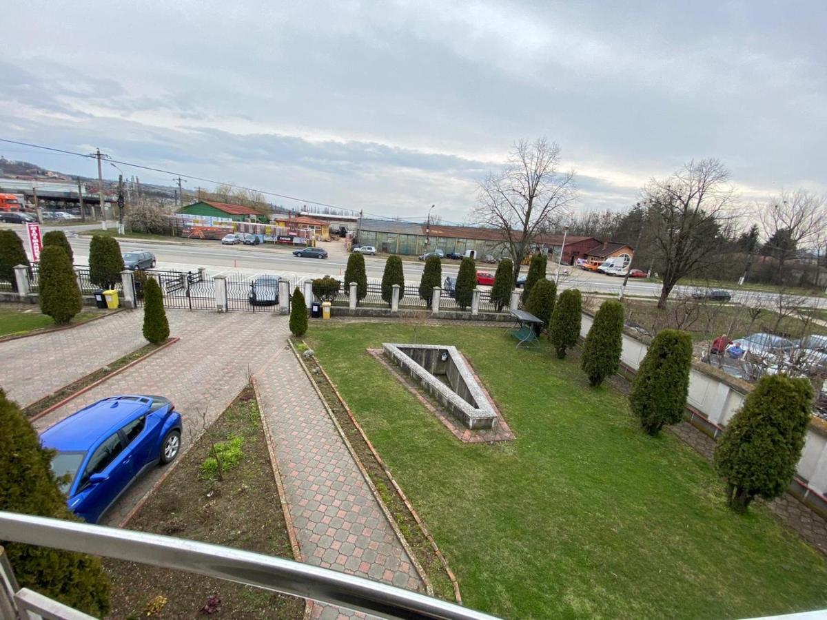 Vila Nei Lugoj Extérieur photo