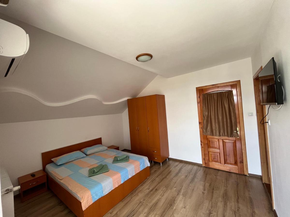 Vila Nei Lugoj Extérieur photo